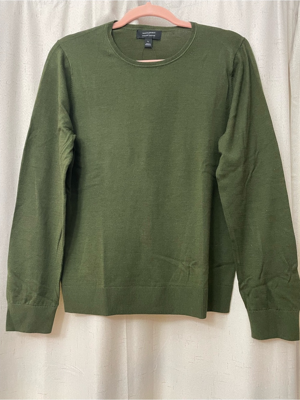 Banana Republic Factory Olive Green Women’s Crewneck Sweater